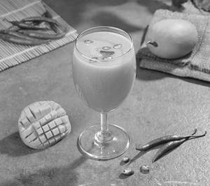Alphonso Mango Chilli Refresher