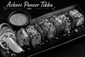 Achari Paneer Tikka