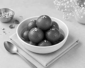 Desi Ghee Gulab Jamun
