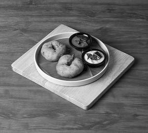 Medhu Vadai [2 Pieces]