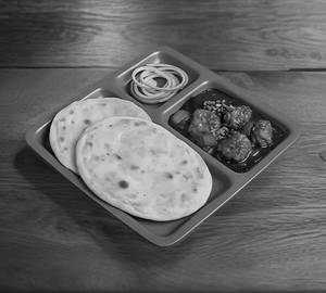 Paratha With Chilli Chicken