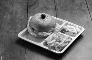 Paneer Tikka Burger