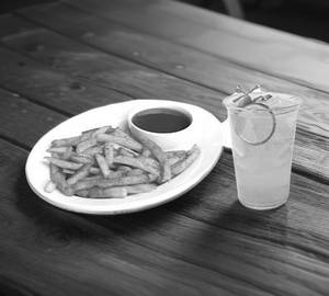 Peri Peri Fries + Mint Mojito