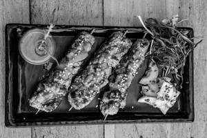 Chicken Satay With Peanut Sauce