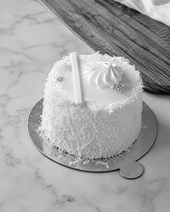 White Silk Chocolate Pastry