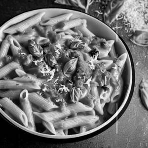 Chicken Penne In Mozzarella Sundried Tomato Sauce