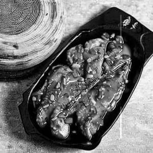 Pan Fired Garlic Chicken