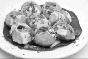 Dahi Batata Puri