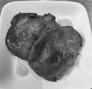 Taler Malpua With Rabdi (2pc)