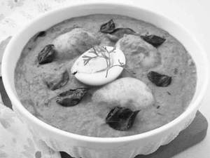 Egg Butter Masala (2 Pcs)