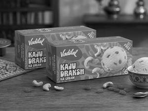 Kaju Draksh (700 Ml + 700 Ml)
