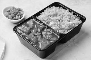 Paneer Chilli With Veg Fried Rice [Serves 1]
