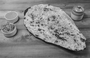 Stuffed Naan (aloo-pyaz)
