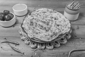 Hari Mirch Paratha