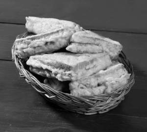 Paneer bread pakoda [2 piece]