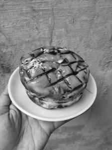 Chocolate bun maska
