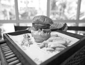 Classic Vegetable Burger & Fries