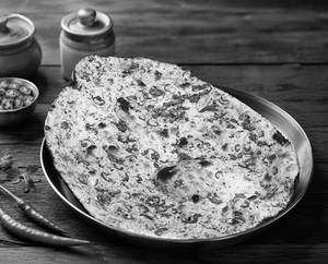 Methi Chili Naan