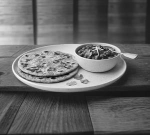 Pyaz Paratha with Chola