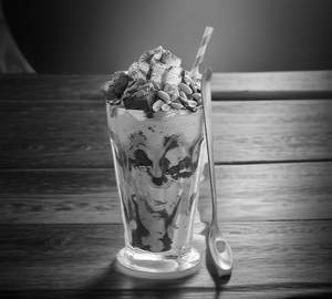 Peanut Butter Brownie Shake