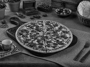 Turkish Kebab Pizza