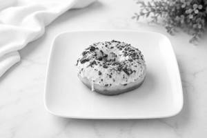 Donut - White