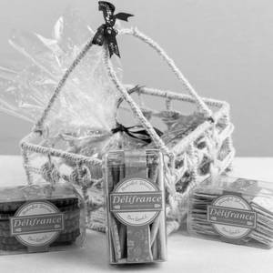 Rakhi Almond Cake & Treats Hamper