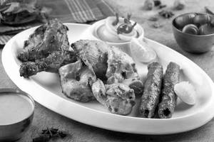 Tandoori Non Veg Platter (8 Pcs)
