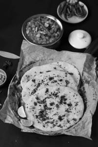 Chole Kulche