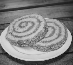 Pineapple jam roll [1 piece]