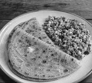 Desi ghee paratha with paneer bhurji [2 pieces]