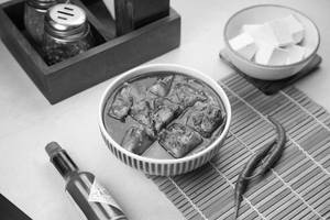 Paneer In Manchurian Gravy