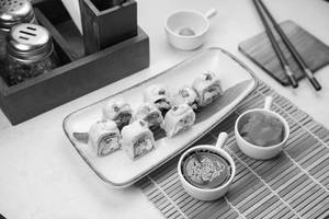 Avocado Cream Cheese Roll