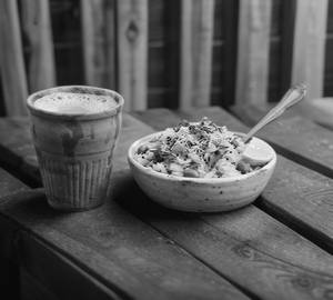 Kulhad Chai and Poha [With Namkeen and Mirchi]