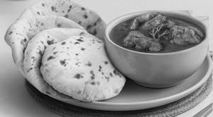 Chicken Curry With 3roti & Salad
