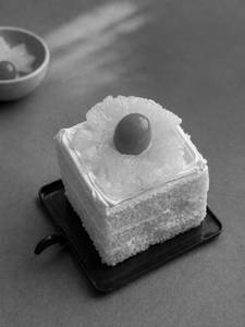 Pineapple Pastry 100g