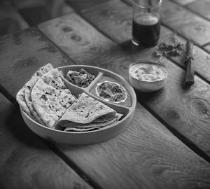 Chicken Roti Thali