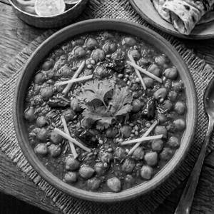 Chole