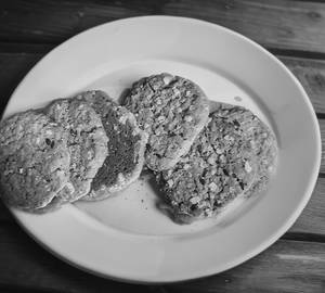 Multigrain Biscuits 250Gm