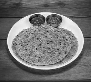 Tamatar Pyaaz Paratha