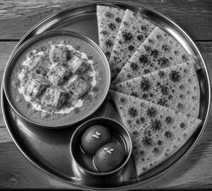 Special Butter Paneer Thali