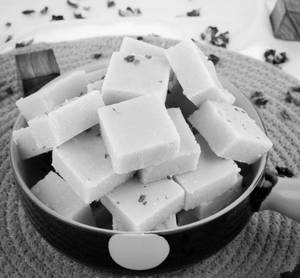 Pista burfi