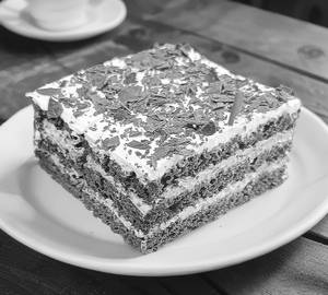 Black forest pastry 2 pcs big size