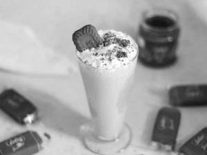Lotus Biscoff Thick Shake