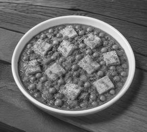 Matar Paneer(8 pieces)