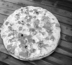 Onion and tomato uttapam
