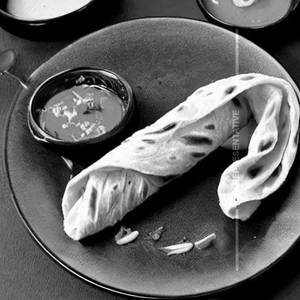Egg Aaloo Roll