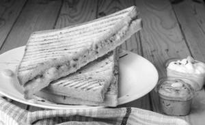 Onion Sandwich