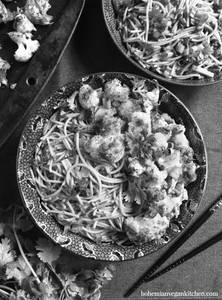 Egg cauliflower noodles