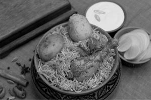 Kolkata Style Chicken Biryani (chandramukhi Aloo)